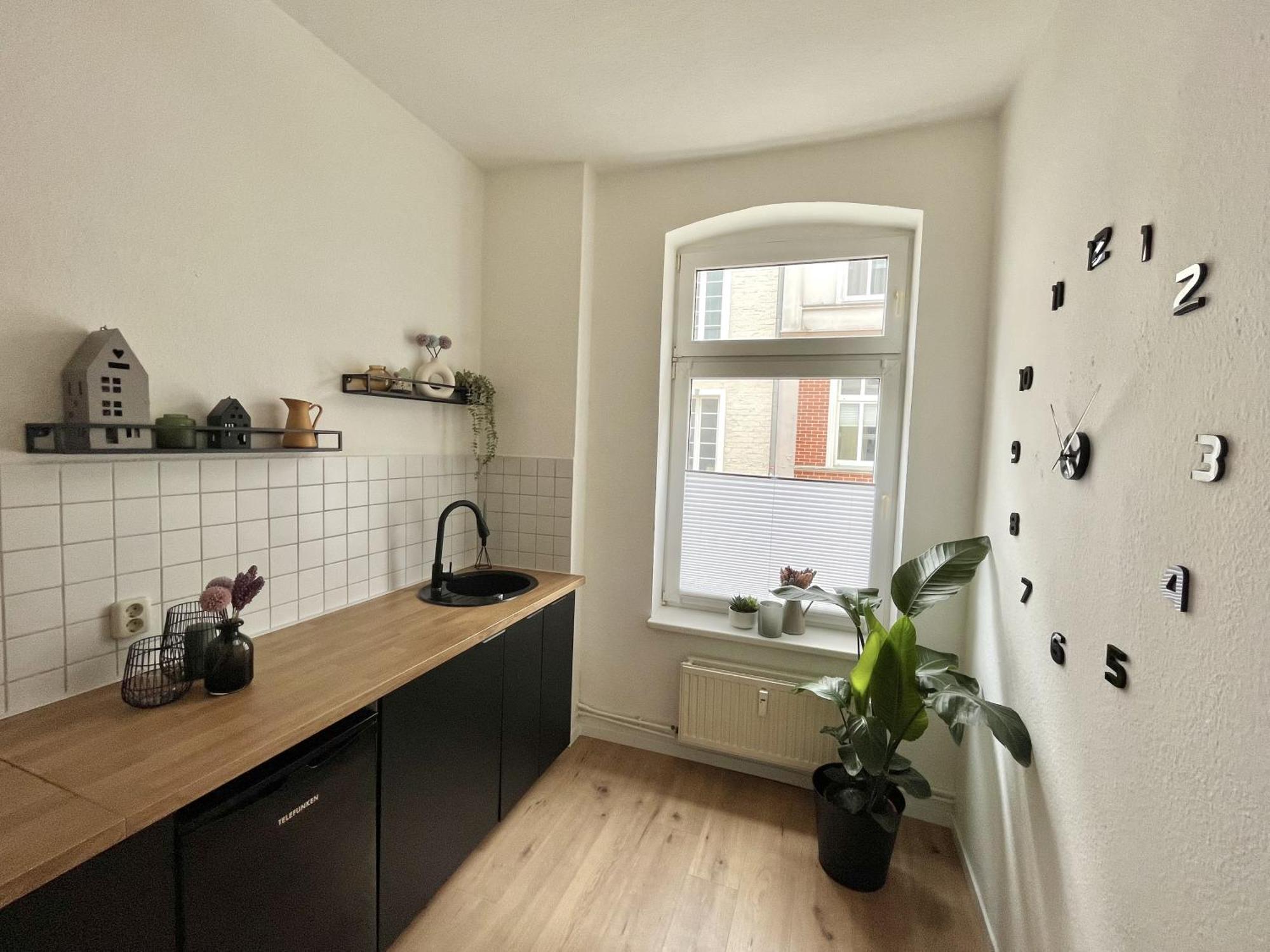 Endless: Studio Mit Netflix + Workstation Im Zentrum Σβερίν Εξωτερικό φωτογραφία
